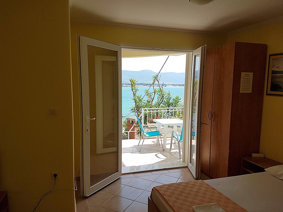 Antonio Apartments Trogir Exterior foto